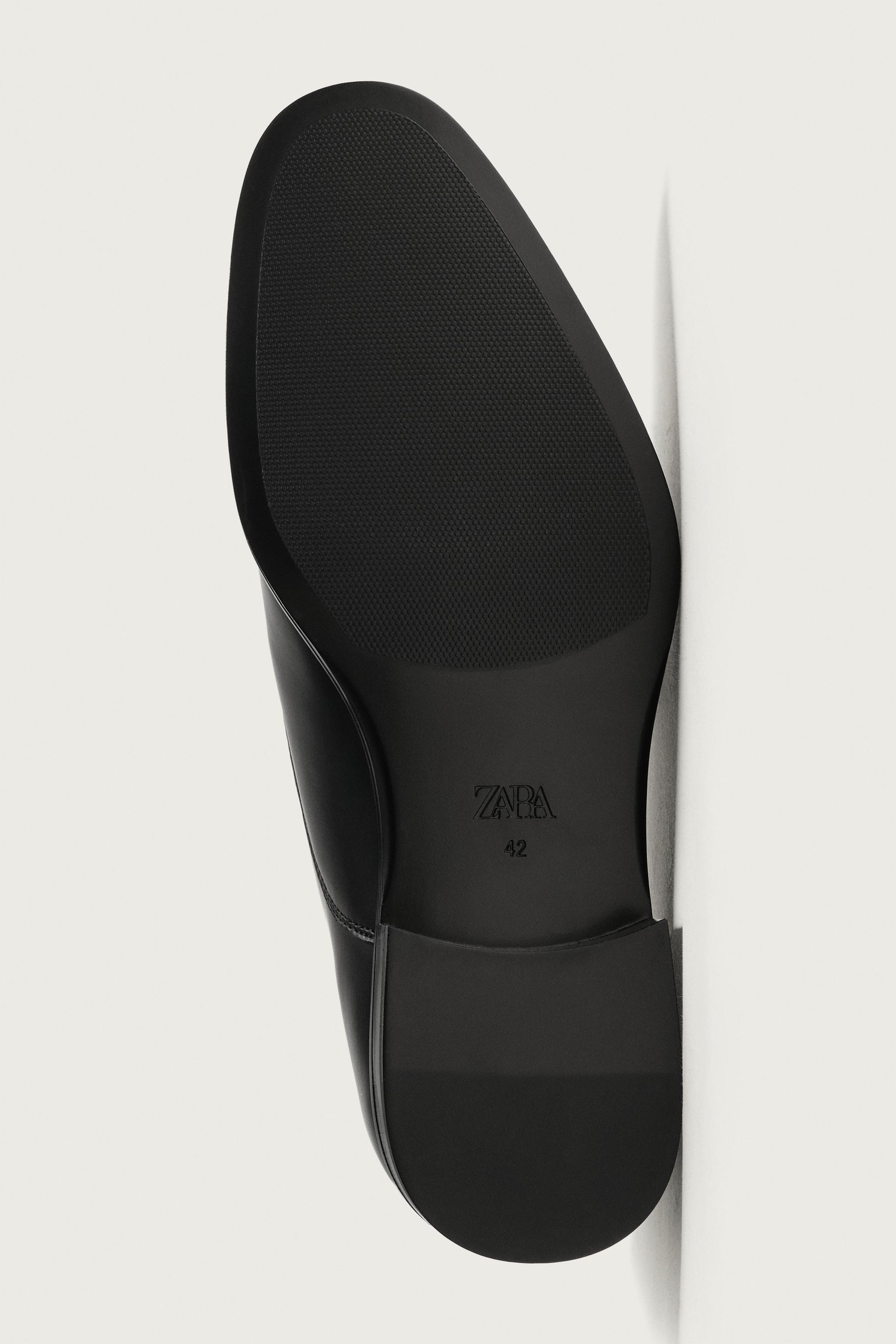 DRESS SHOES